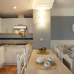 Lantana Hotel&apartments 4*