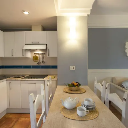 Lantana Hotel&apartments 4*