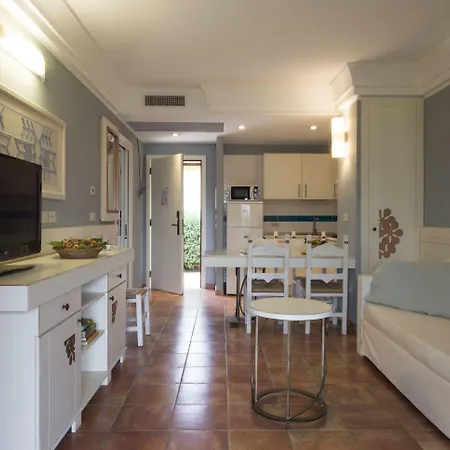 Ξενοδοχείο Lantana Hotel&apartments