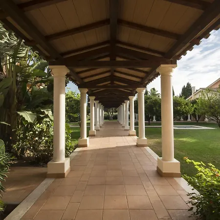 Lantana Hotel&apartments 4*