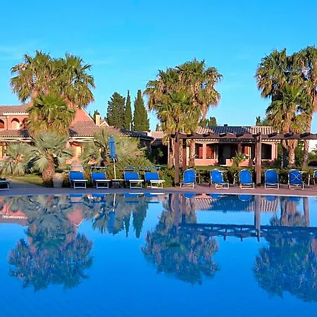 Lantana Hotel&apartments מלון פולה