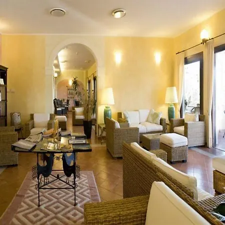Hotel Lantana Hotel&apartments