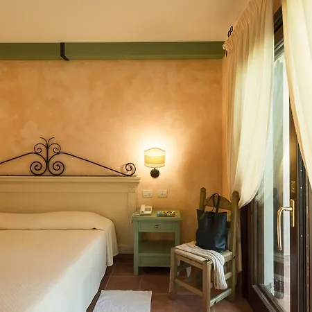 Lantana Hotel&apartments Hotel
