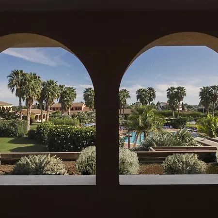 Lantana Hotel&apartments 4*