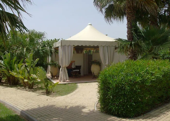 Lantana Hotel&apartments Hotel